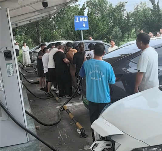 租通北京牌照新能源车转让及价格：老司机带你避开这些坑！
